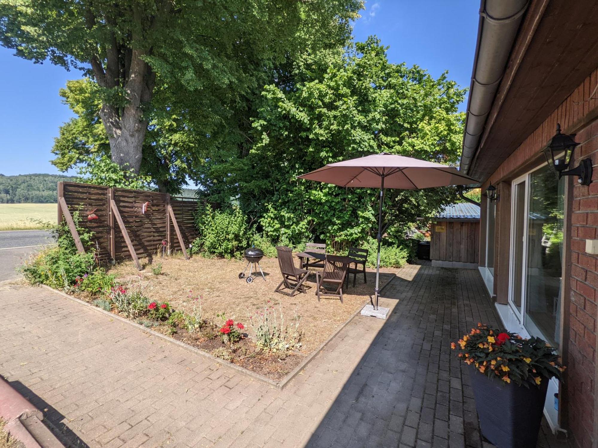W5 - Urlaubsmagie - Wohnung Mit Grill, Terrasse & Pool Lichtenhain  Exterior photo